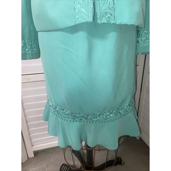 John Meyer Women’s 2 Piece Set Suit Jacket Skirt Sz 14 Green Pearl Rhinestone - Picture 6 of 13